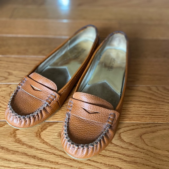 Preowned MK 7.5 women’s loafers - Picture 6 of 6
